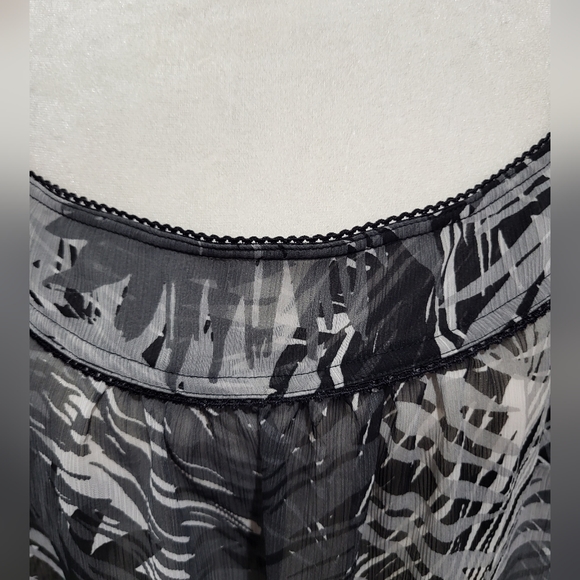 Lane Bryant Sheer Blouse - Picture 3 of 4